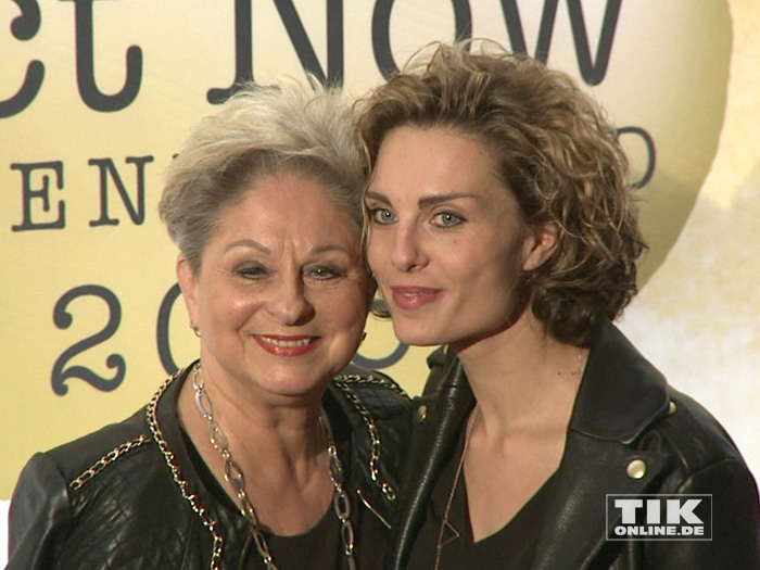 Dagmar Frederic mit Tochter Maxie bei den Act Now Jugend Awards 2015 in Berlin