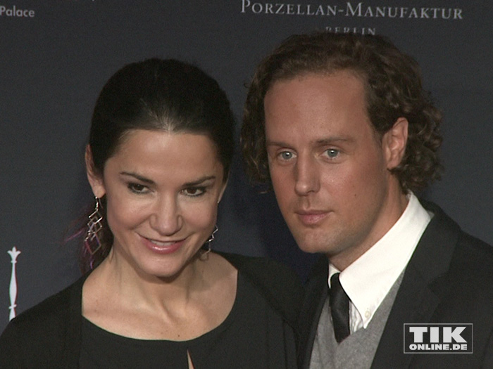 Mariella Ahrens und ihr Freund Sebastian Esser bei der Premiere des neuen 7er BMW in Berlin