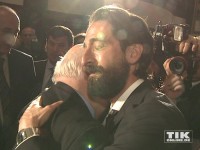 Adrien Brody umarmt Michail Gorbatschow
