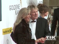 Bernhard Brink mit Frau Ute auf dem RotenTeppich der Goldenen Kamera 2014