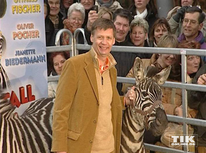 Im Rennstall ist das Zebra los Premiere