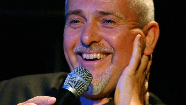 Peter Gabriel (Foto: LAUNCH OF PETER GABRIEL 'PLAY' DVD (25 GREATEST HIT VIDEOS REMASTERED WITH 5.1 SUROUND SOUND) AT COVENT GARDEN'S 'HOSPITAL' 14/10/04 PHOTO BY MARK ALLAN)
