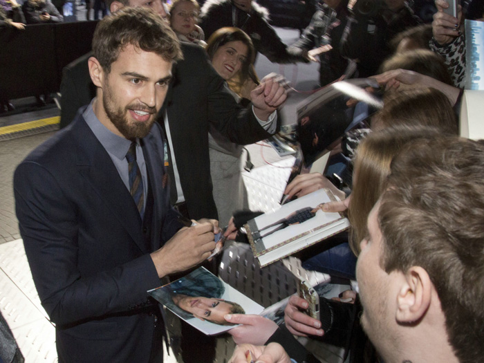 Theo James (Foto: 2015 Concorde Filmverleih GmbH)