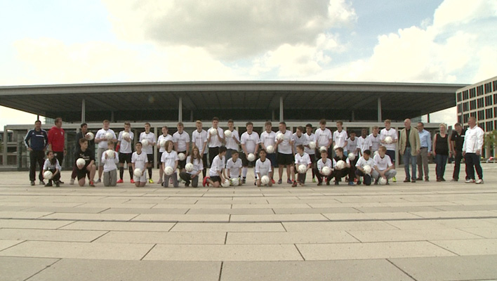 Fußball am BER (Foto: HauptBruch GbR)