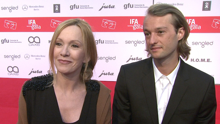 Katja Flint und Sohn Oscar Lauterbach (Foto: HauptBruch GbR)