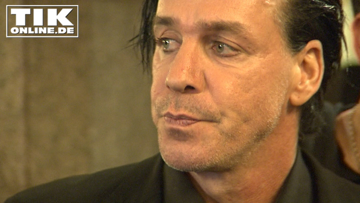 Um die Augen herum perfekt geschminkt: Rammstein-Rocker Till Lindemann