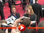 Brad Pitts Autogramm-Marathon in Berlin