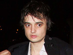 Pete Doherty: Von Sohn auf Drogen angesprochen