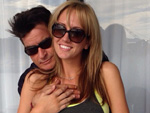 Charlie Sheen: Ex-Verlobte mit Überdosis in Klinik