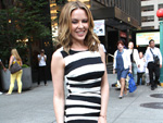 Kylie Minogue: Gold Hot Pants gehen nicht in Rente