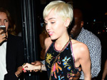 Schluss mit der Heimlichkeit: Miley Cyrus knutscht Patrick Schwarzenegger