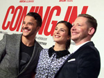 „Coming In“: Kostja Ullmann und Aylin Tezel feiern Premiere in Berlin