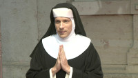 „Sister Act“-Premiere: Oliver Pocher als Nonne