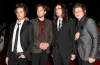 Kings of Leon: ‚Sex on Fire‘-Erklärung für Kinder