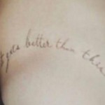 Chloë Grace Moretz hat ein neues Tattoo