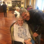 George Clooney überrascht 87-jährigen Fan