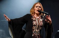 Adele: Schlechte Blondinenwitze für ihre Fans