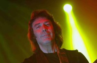 Steve Hackett plant Genesis-Reunion