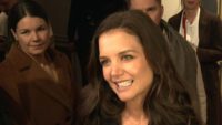 Promis feiern Katie Holmes in Berlin – „Eine tolle starke Frau!“