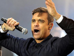 Robbie Williams: Bleibt vorerst in den Bergen