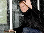 Bryan Adams: Erstarrt in Ehrfurcht