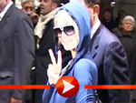 Paris Hilton als Schlumpf in Berlin!