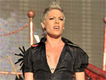 Pink: Exklusiver Live-Auftritt in München