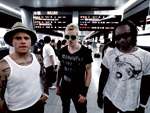 The Prodigy: Platin in England