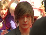 „17 Again“ Premiere: Hunderte Fans warten auf Zac Efron