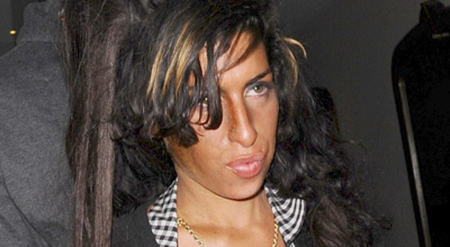 Amy Winehouse Vor Dem Tod Beim Dealer Tikonline De