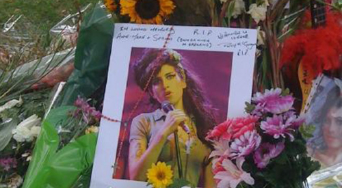 Amy Winehouse Trauer-Schrein