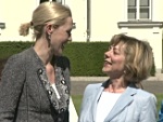 Neue First Lady trifft ihre Vorgängerin: Bettina Wulff übergibt UNICEF-Job an Daniela Schadt