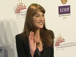 Carla Bruni: Will mit Musik berühren