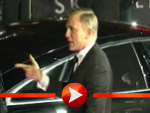 Daniel Craig trifft am „Bond“-Teppich in Berlin ein