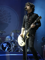 Billy Joe Amstrong (Photo: Gibson Guitar Corp.)