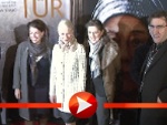 Helen Mirren mit dem „Hinter der Tür“-Team in Berlin