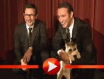 Jean Dujardin mit Regisseur Michel Hazanavicius und Film-Hund Uggy