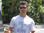 Joe Jonas: Klamotten aus dem Wäschekorb