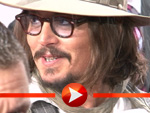 Johnny Depp: Er kämpfte sich durch Schneegestöber zu seinen Fans!
