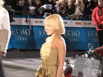 Roter Teppich für den ECHO 2008: Kylie Minogue mit Pott-Schnitt!