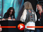 Bei Ozzy Osbourne bekommt jeder ein Autogramm