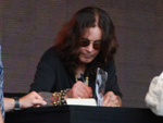 Ozzy: Wertvolles Autogramm