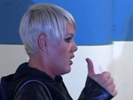 Pink will neue Anti-Pelz-Kampagne: Pelz macht fett