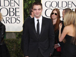 Robert Pattinson: Knutscht mit blonder Schönheit