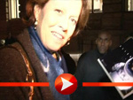 Sigourney Weaver wird begeistert in Berlin empfangen
