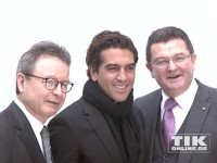 Elyas M'Barek wurde für seine Rolle in "Fack ju Göhte" beim Berlinale-Empfang des FilmFernsehFond Bayern geehrt