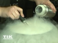 David Marx kreiert mit flüssigem Stickstoff das neue Eis KYL21