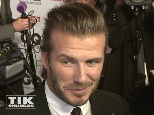 David Beckham hat Spaß bei den GQ Männer des Jahres Awards 2013