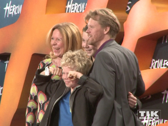 Marion Kracht mit ihrer Familie bei der "Hercules"-Premiere in Berlin