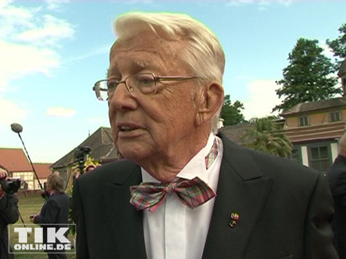 Der 74jährige Dieter Thomas Heck kam mit einer bunten